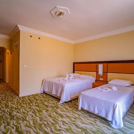 Hotel Prenses Sealine 4*