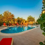 Prenses Sealine 4*