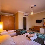 Hotel Prenses Sealine